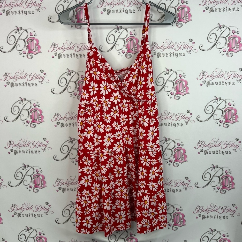 Hollister dress daisy 🌼 tank style ruffle frill hem flowy Red Floral